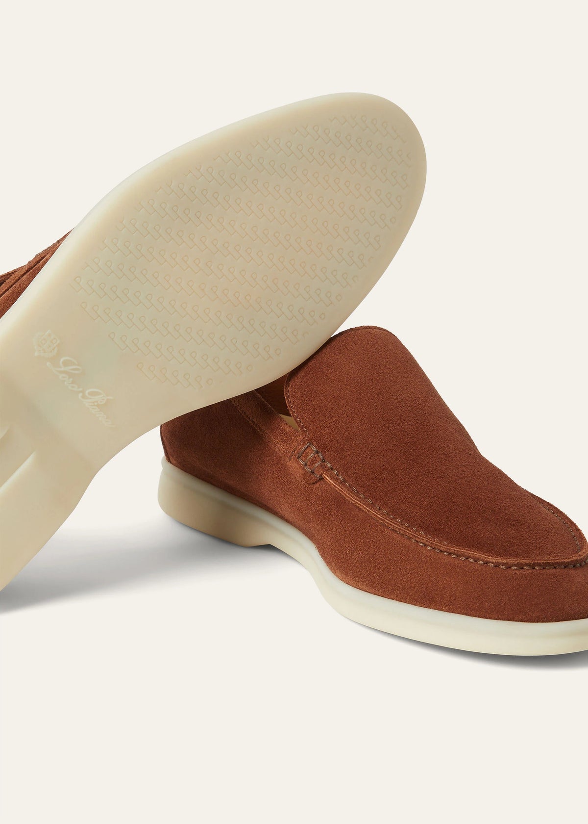 Mocassim Summer Walk