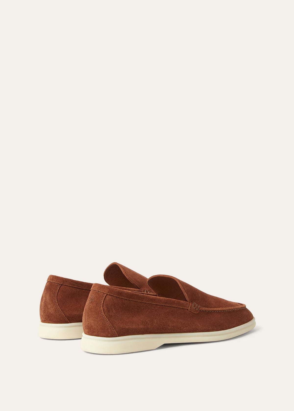 Mocassim Summer Walk
