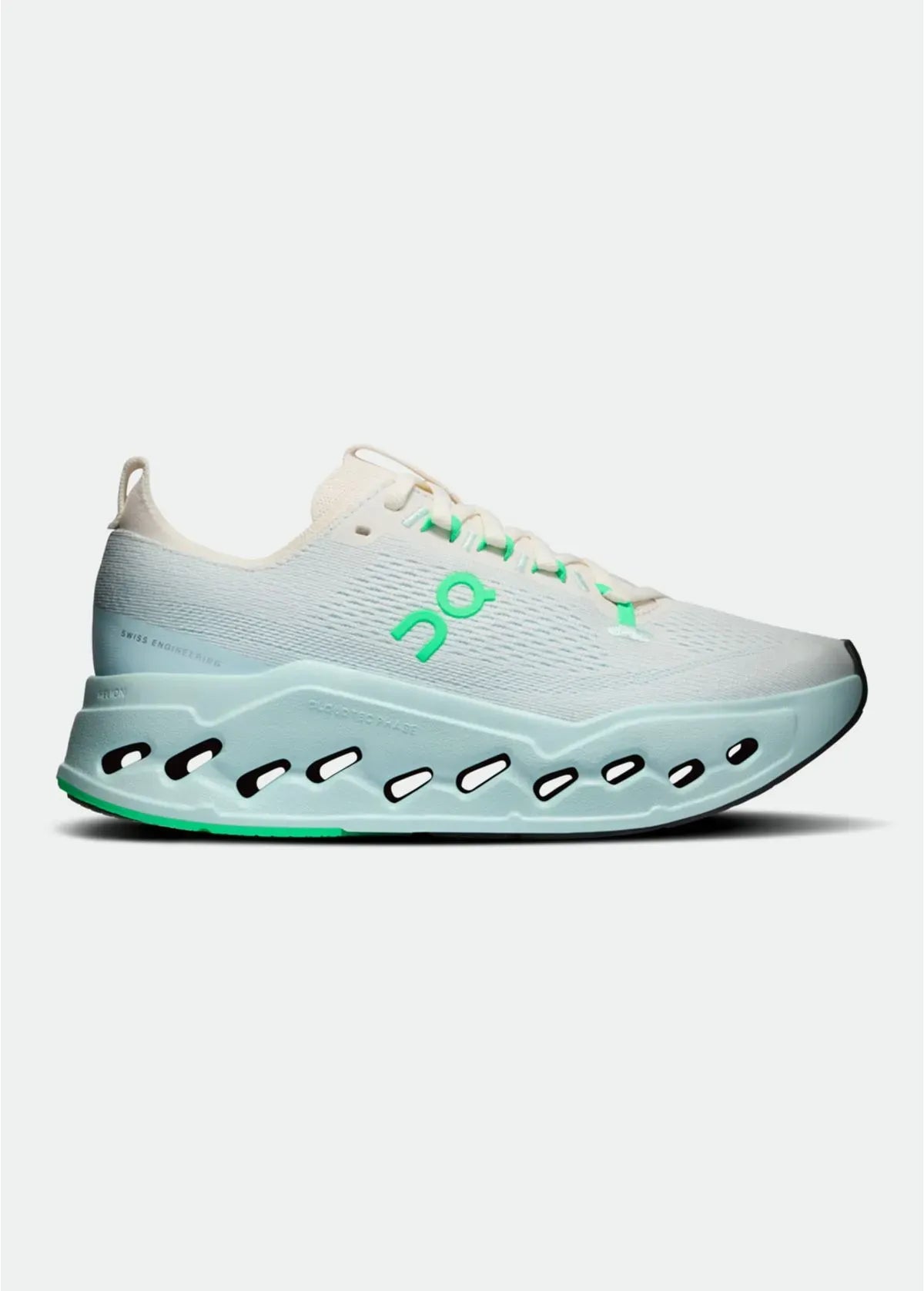 Cloudsurfer Max Ivory | Flurry