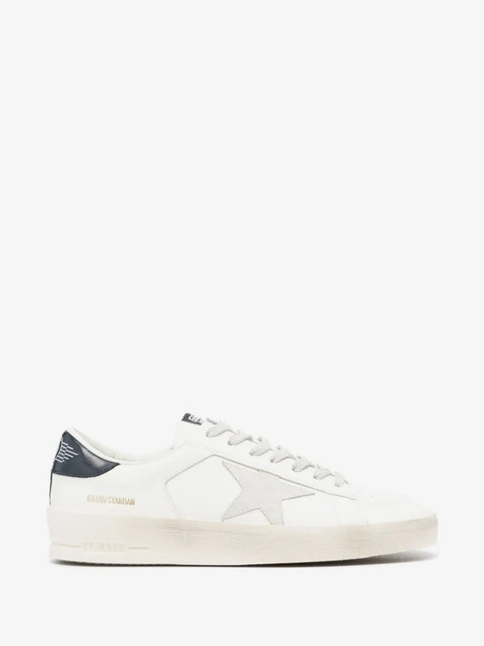 Golden Goose Stardan com estrela em camurça cinza e contraforte azul