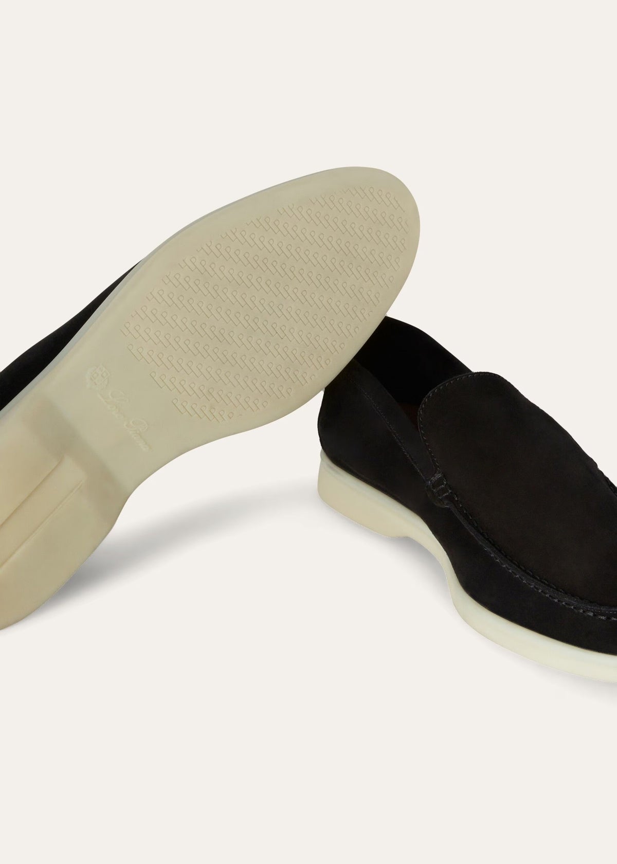 Mocassim Summer Walk