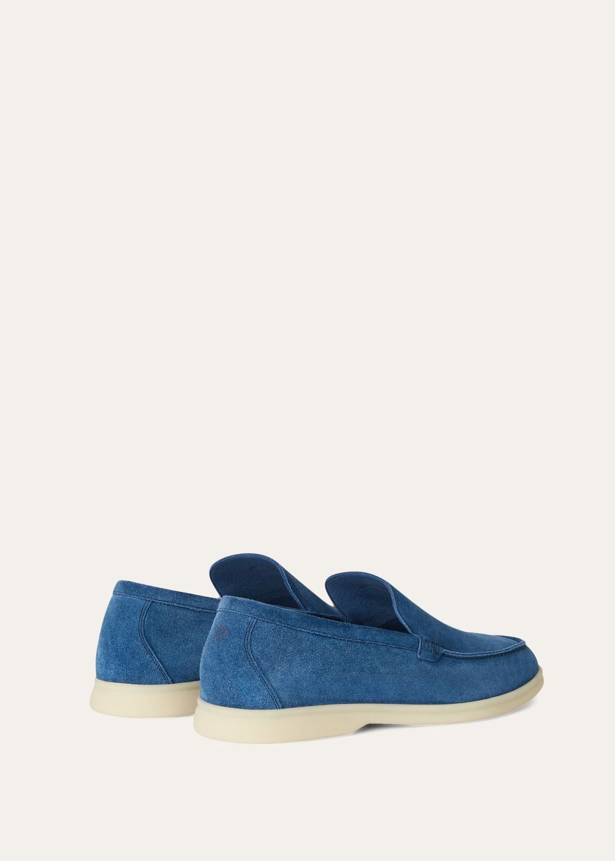 Mocassim Summer Walk