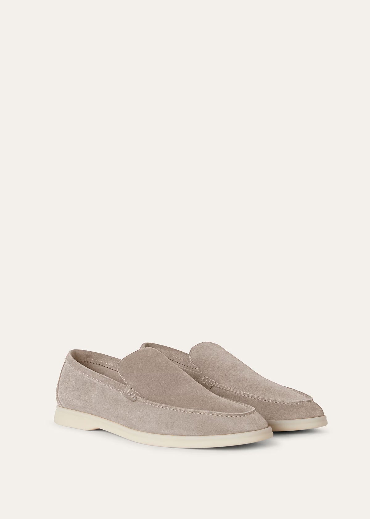 Mocassim Summer Walk
