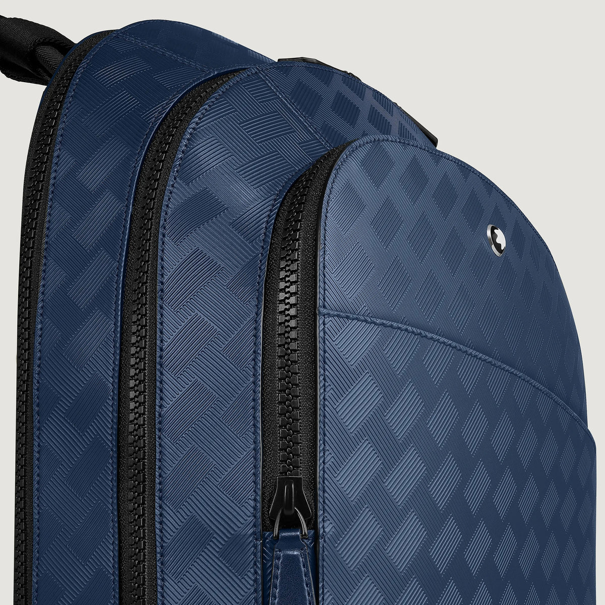 Mochila Extreme 3.0 Média com 3 Compartimentos -  Montblanc