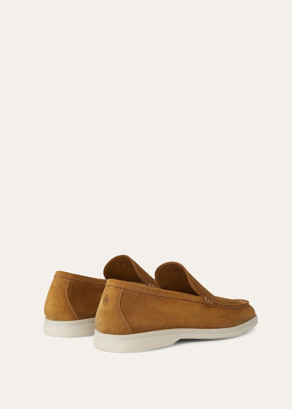 Mocassim Summer Walk