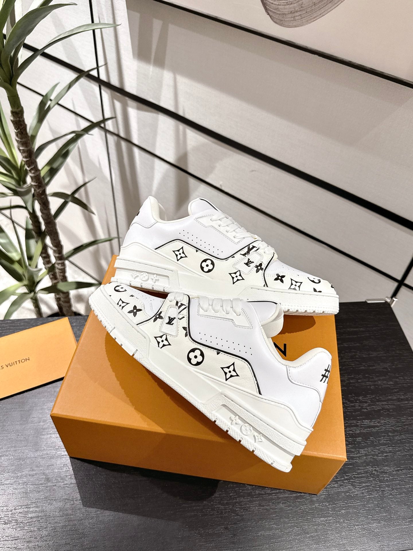 Tênis LV Trainer