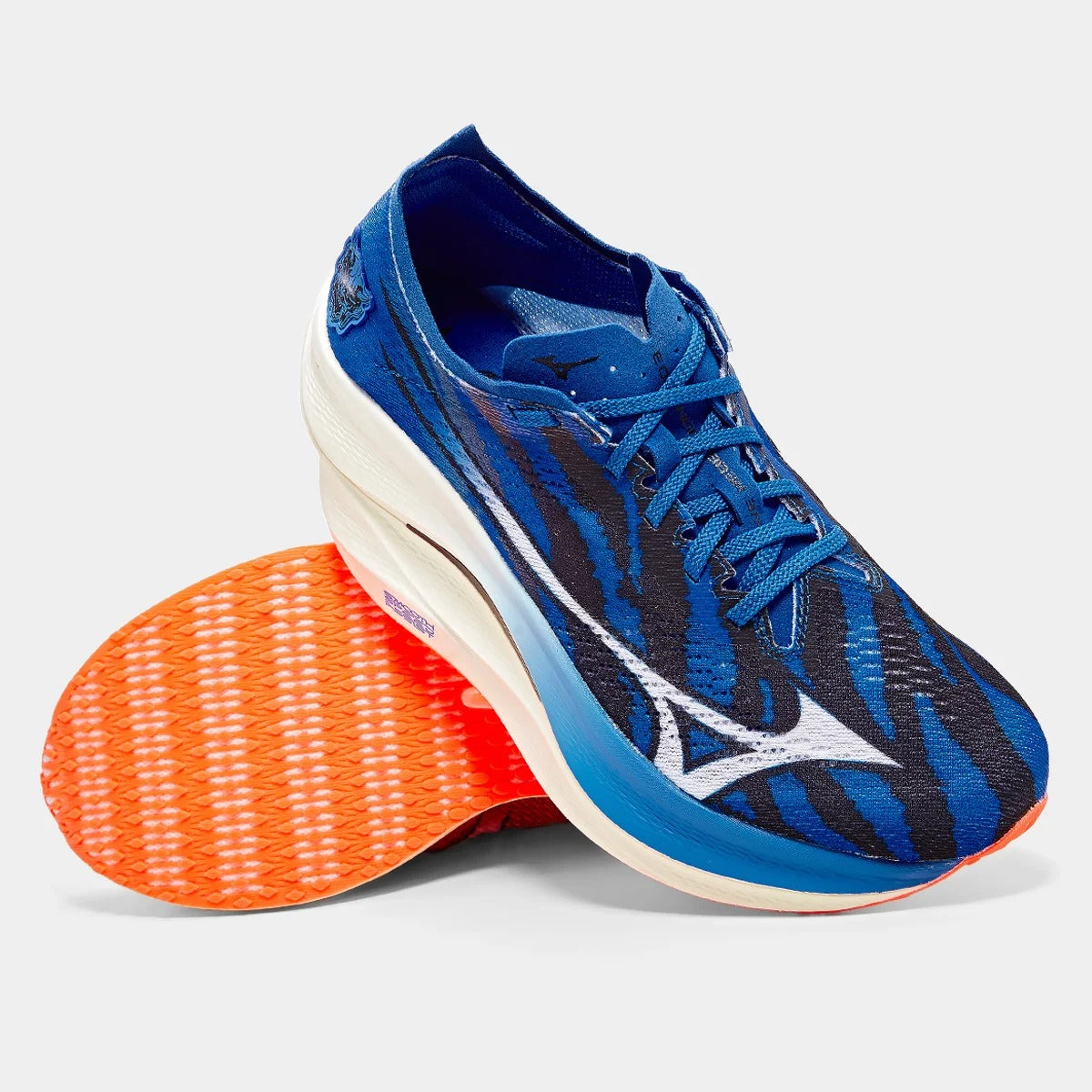 Mizuno Rebellion Pro 3 / Pares em cor diferente