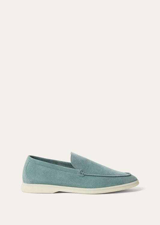 Mocassim Summer Walk