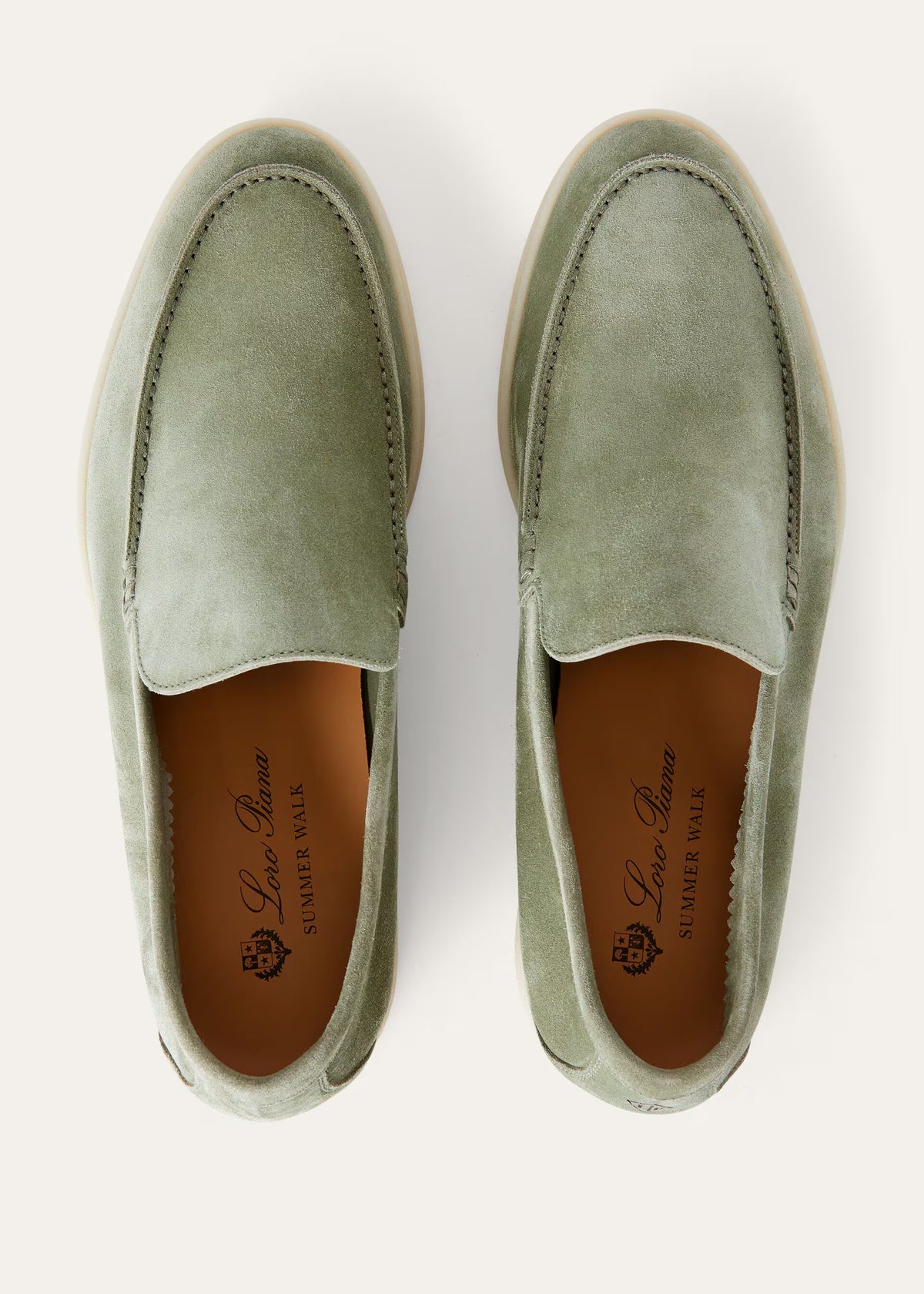 Mocassim Summer Walk