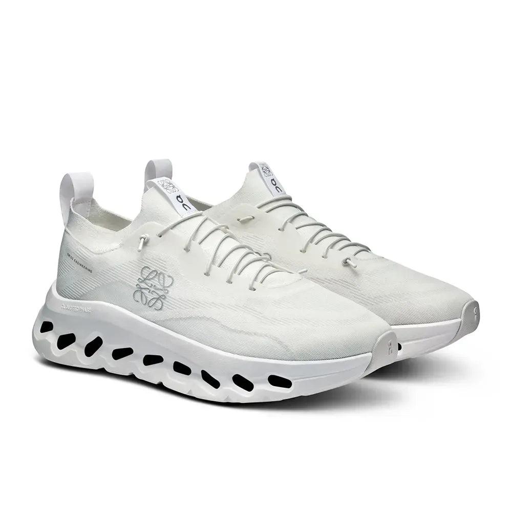 LOEWE x On Running Cloudtilt All White