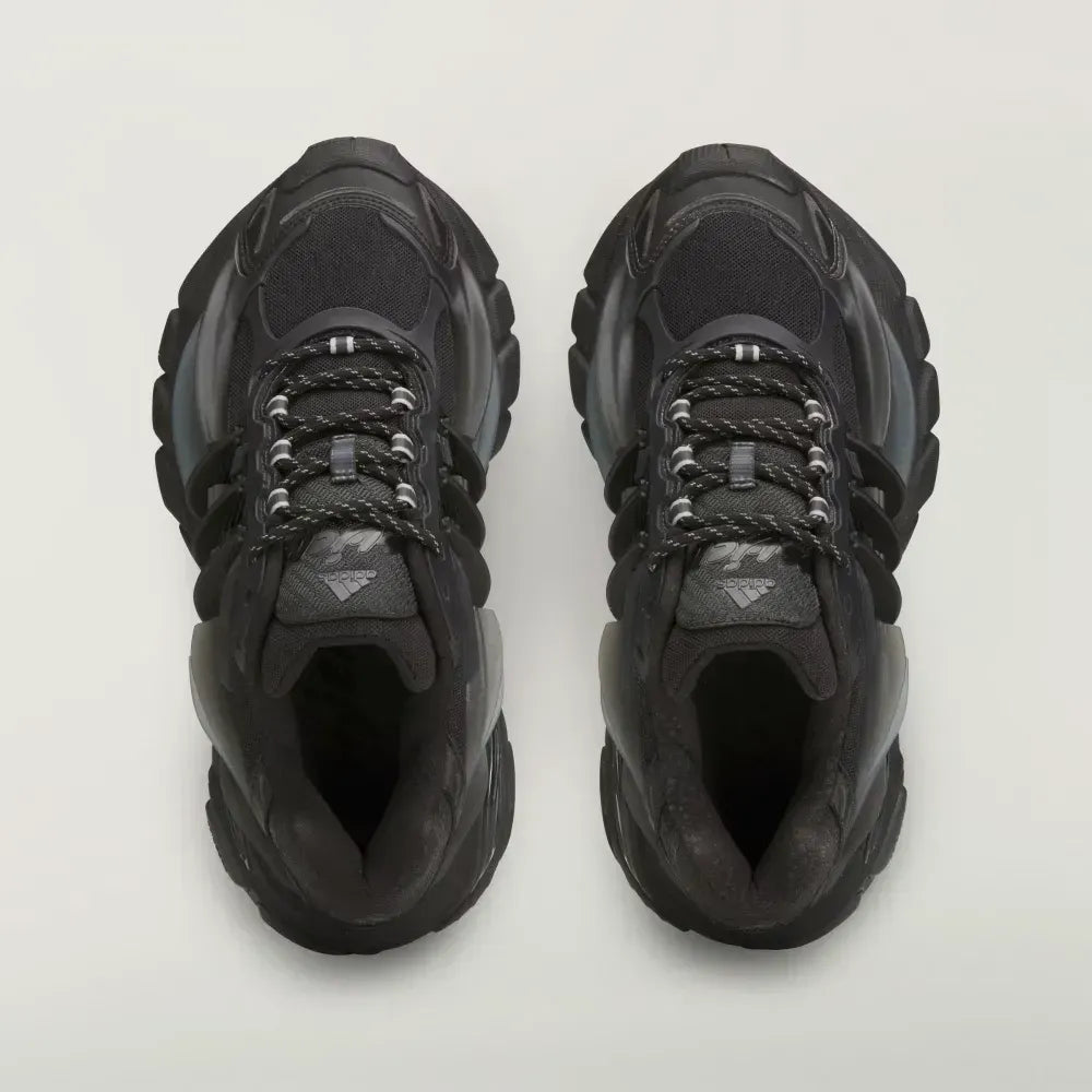 Pharrell Williams x adidas Adistar Jellyfish Triple Black